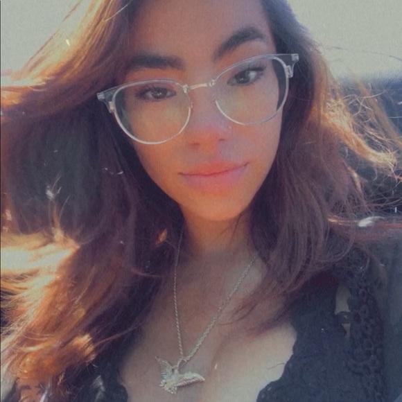 angelinagome695